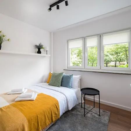 Apartment Metro Ksiecia Janusza Comfort